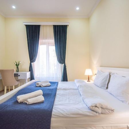 Old Town-Booking Apartment تبليسي المظهر الخارجي الصورة