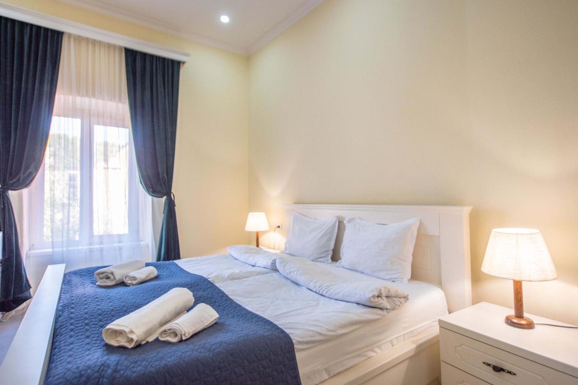 Old Town-Booking Apartment تبليسي المظهر الخارجي الصورة