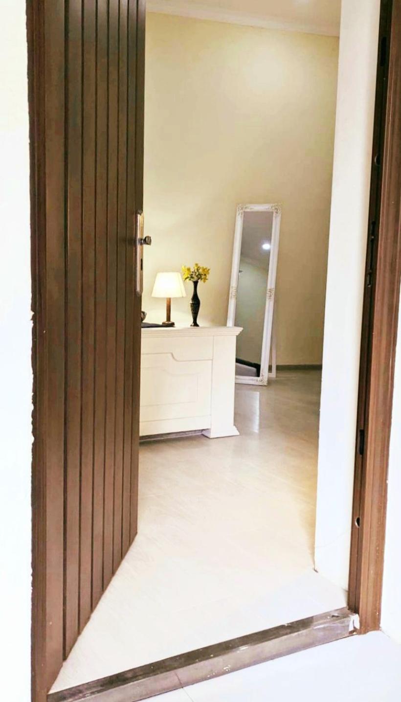 Old Town-Booking Apartment تبليسي المظهر الخارجي الصورة